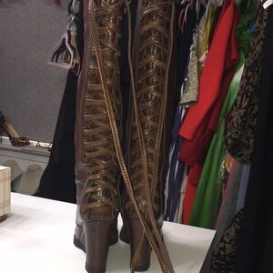 APEPAZZA REAL LEATHER LACED TIE UP WEDGE HEEL NON SKID SOLE Knee-High Boots